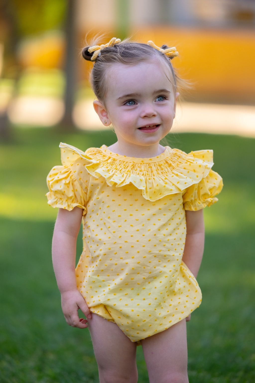 Pelele amarillo