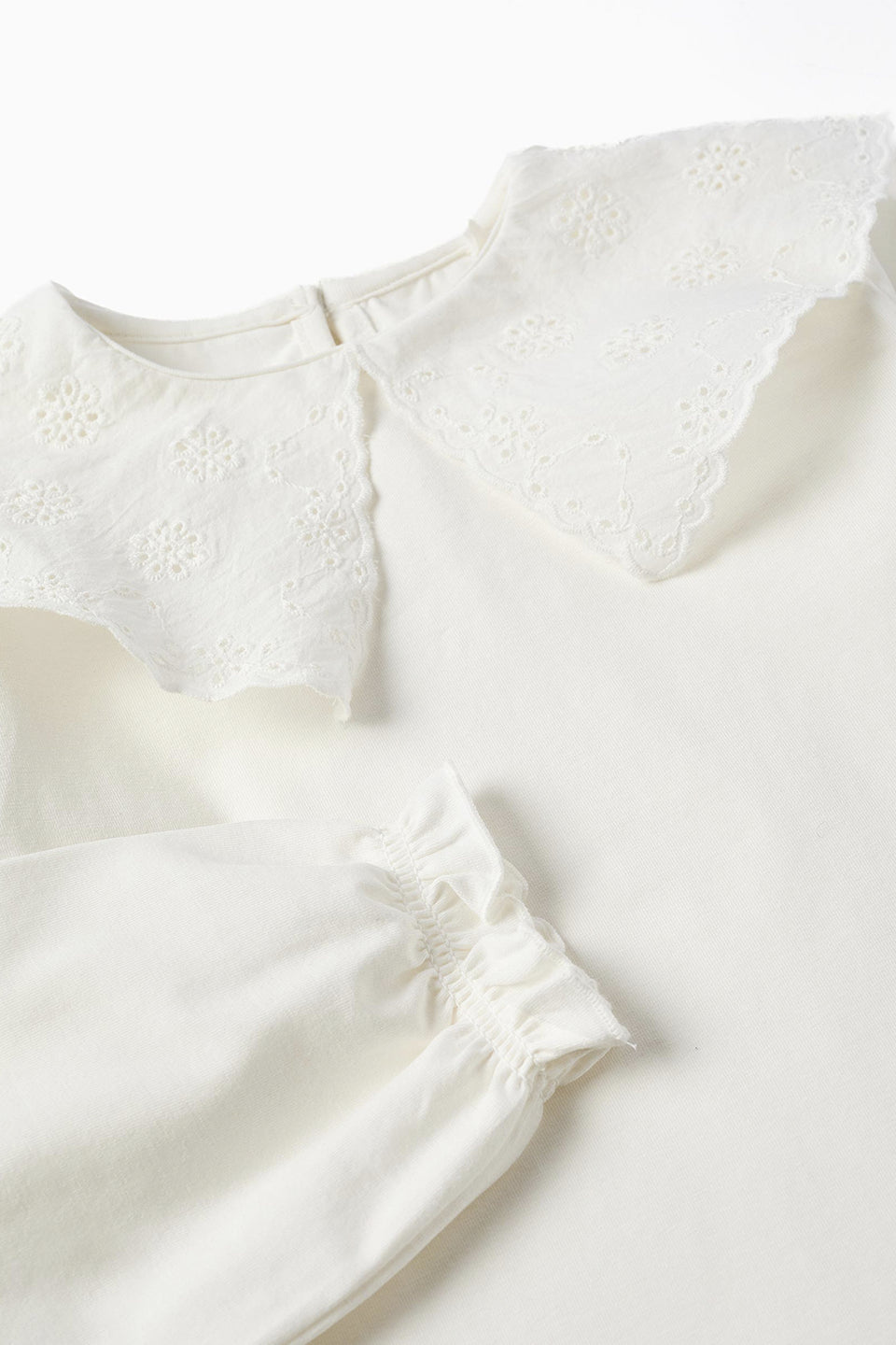 Camiseta de manga larga blanca niña