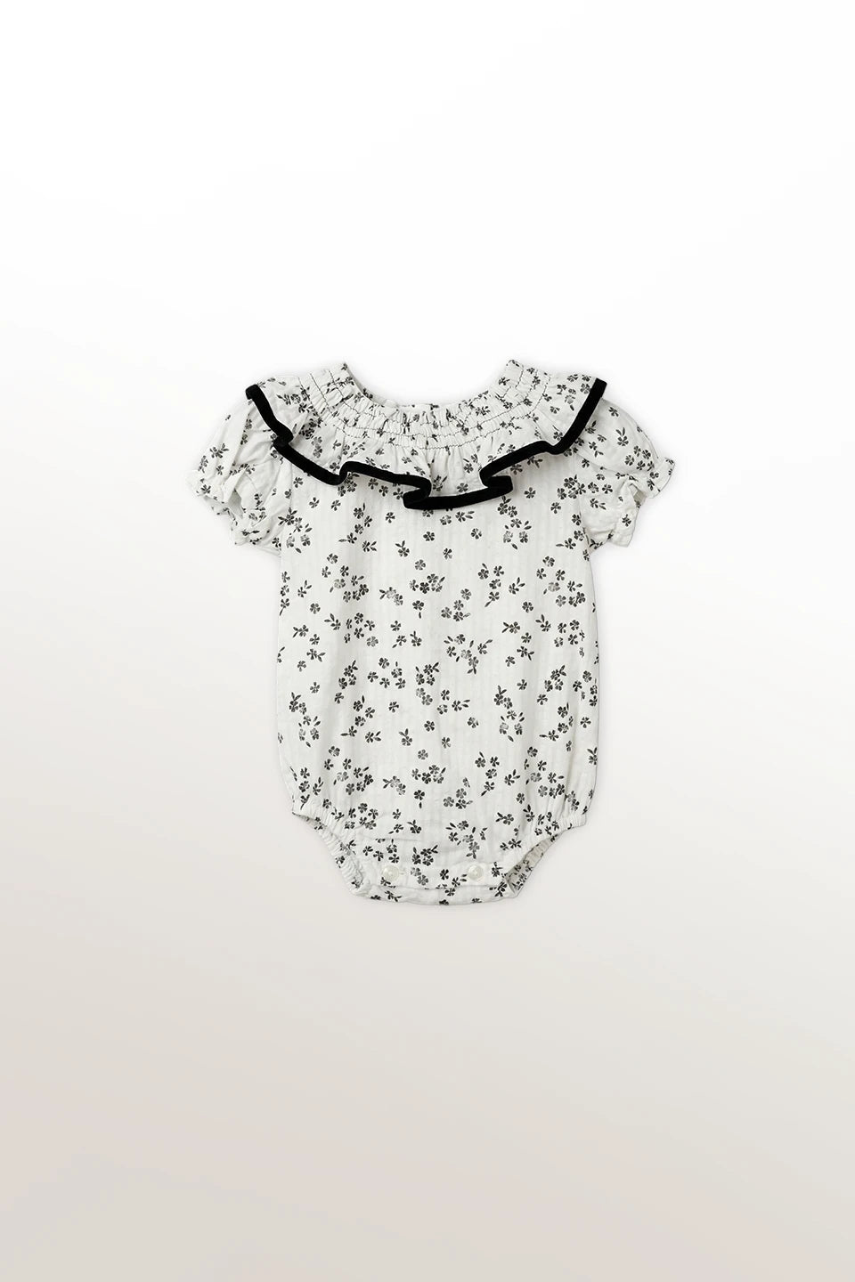 Pelele flores negras