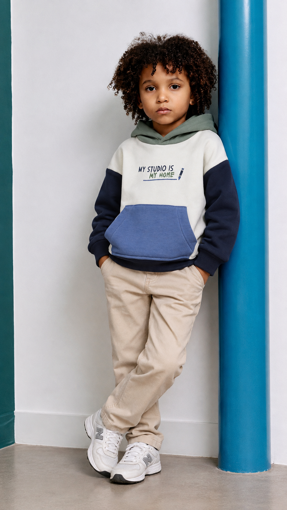 Sudadera fleece con capucha blanca bebé niño